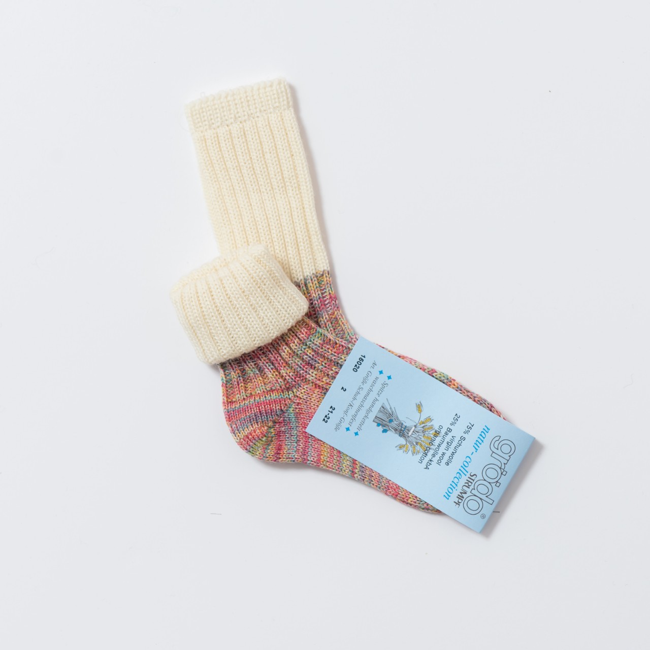 Chaussons, chaussettes & collants en laine mérinos bio • Ode to Wool