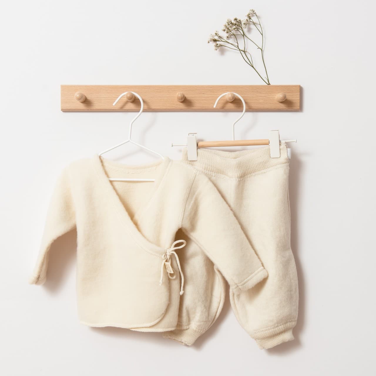 Brassiere Bebe En Laine Merinos Bio Naturel Lana Care Ode To Wool