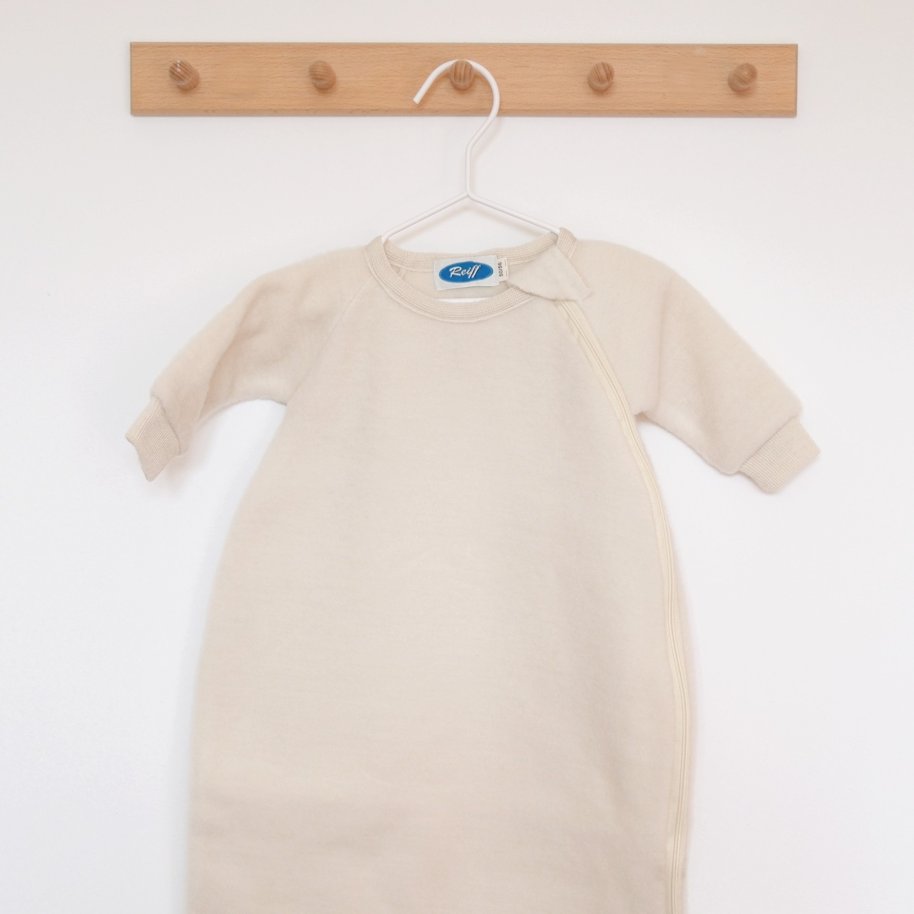 Gigoteuse manches longues en polaire de laine mérinos bio - écru<br/> <FONT face="Tunga" size=4>Reiff Strick</font>