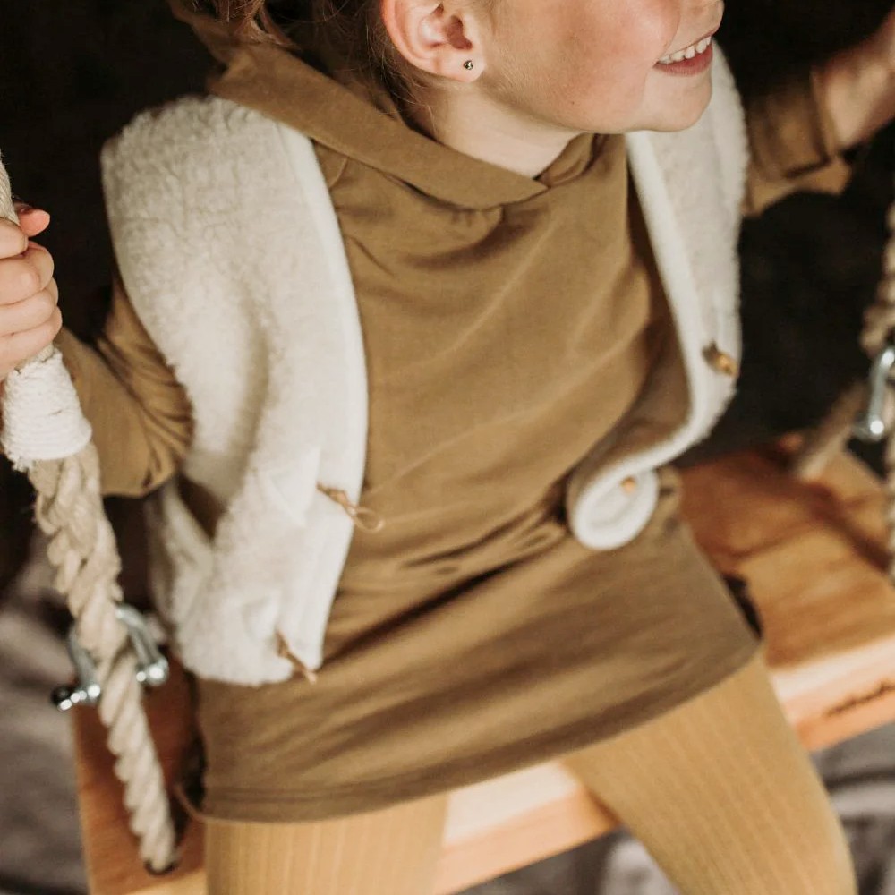 Gilet de berger en pure laine pour enfant- écru<br/> <FONT face="Tunga" size=4>Alwero</font> – Image 2